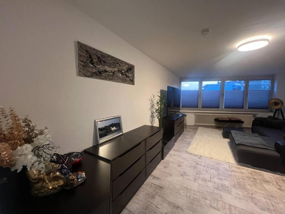 Modernes Apartment Mit 75Qm Mit Balkon & Aussicht Aken Buitenkant foto