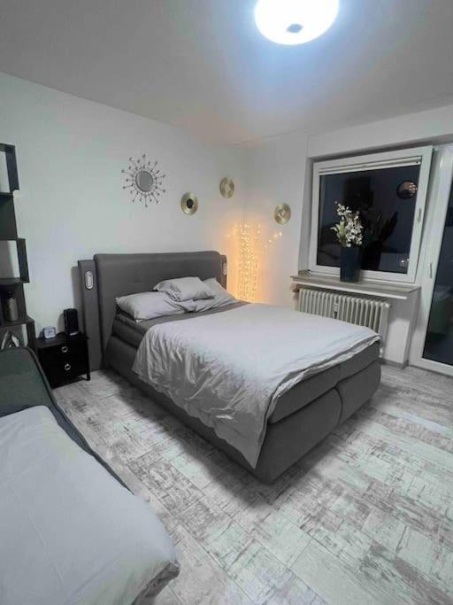 Modernes Apartment Mit 75Qm Mit Balkon & Aussicht Aken Buitenkant foto